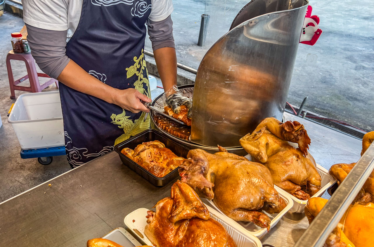 網站近期文章：雞大仔甘蔗雞鹽水雞｜網路幾乎無資料！藏身鄉間小路低調雞肉專賣店，一天僅賣三小時，超強甘蔗雞、鹽水雞