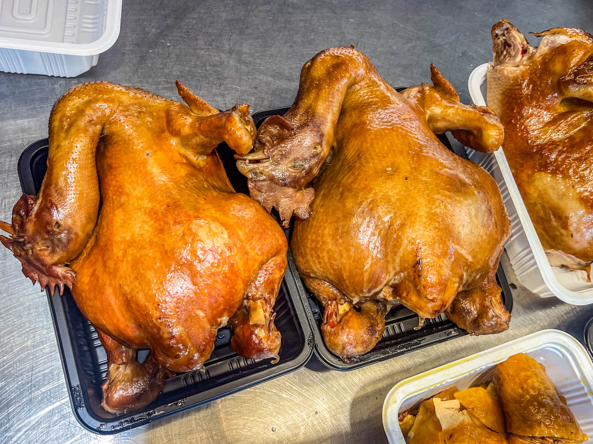 觀音美食,觀音土雞,觀音甘蔗雞,觀音鹽水雞,雞大仔甘蔗雞鹽水雞