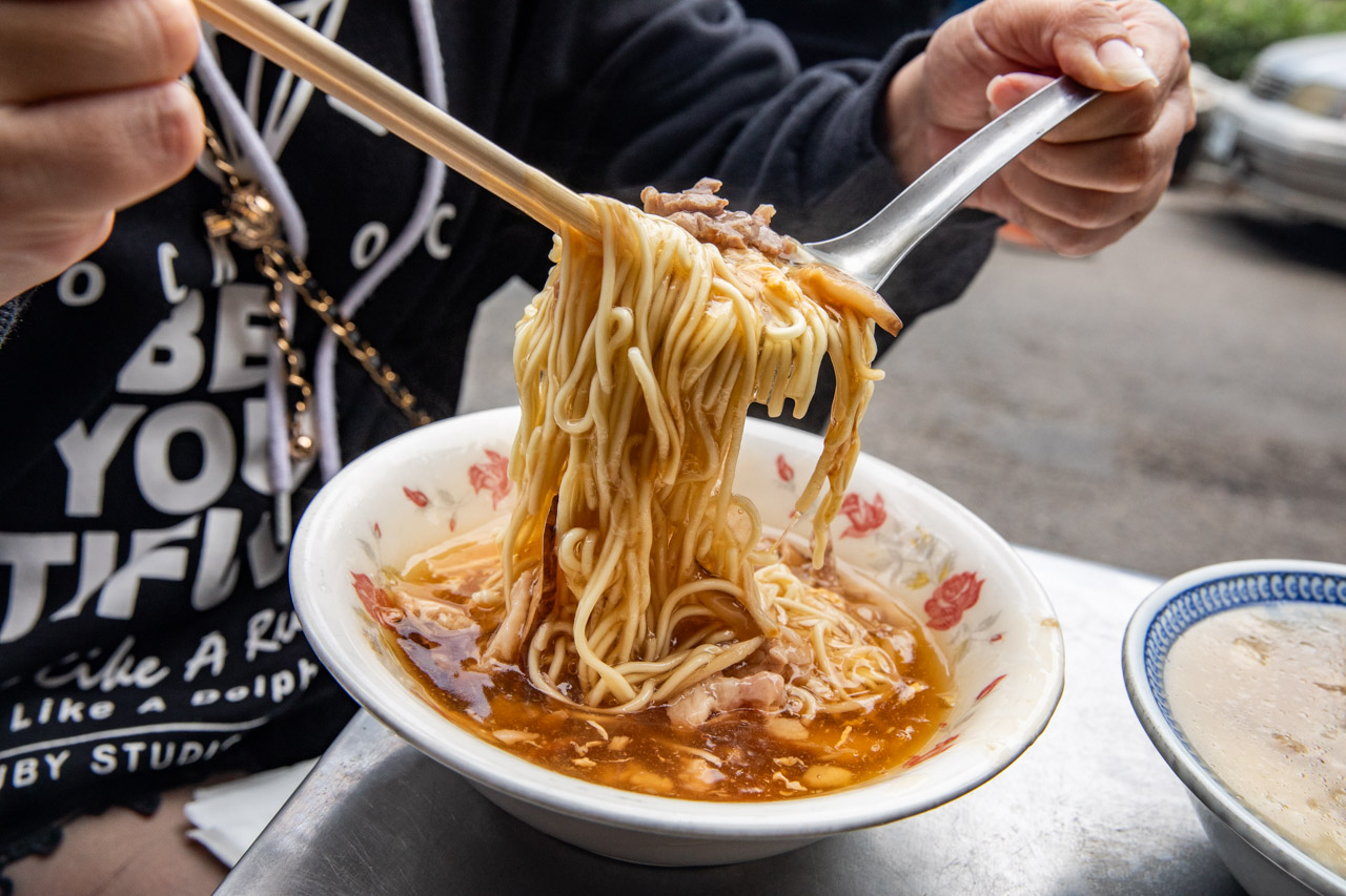 北港美食,北港小吃,飛在香菇肉羹 北港美食,北港小吃,飛在香菇肉羹