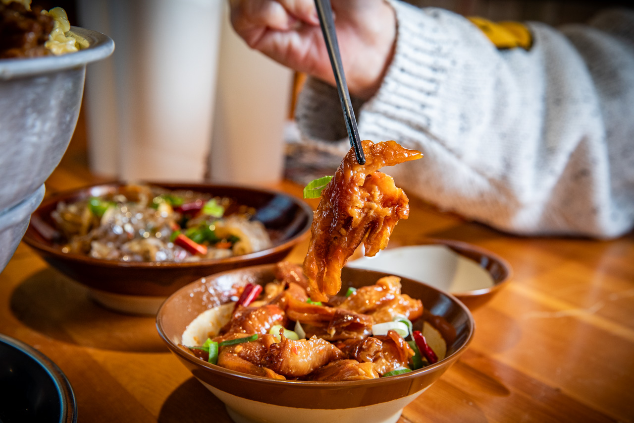 三峽美食,北大特區美食,薑太宮 市井小火鍋-新北三峽店 三峽美食,北大特區美食,薑太宮 市井小火鍋-新北三峽店