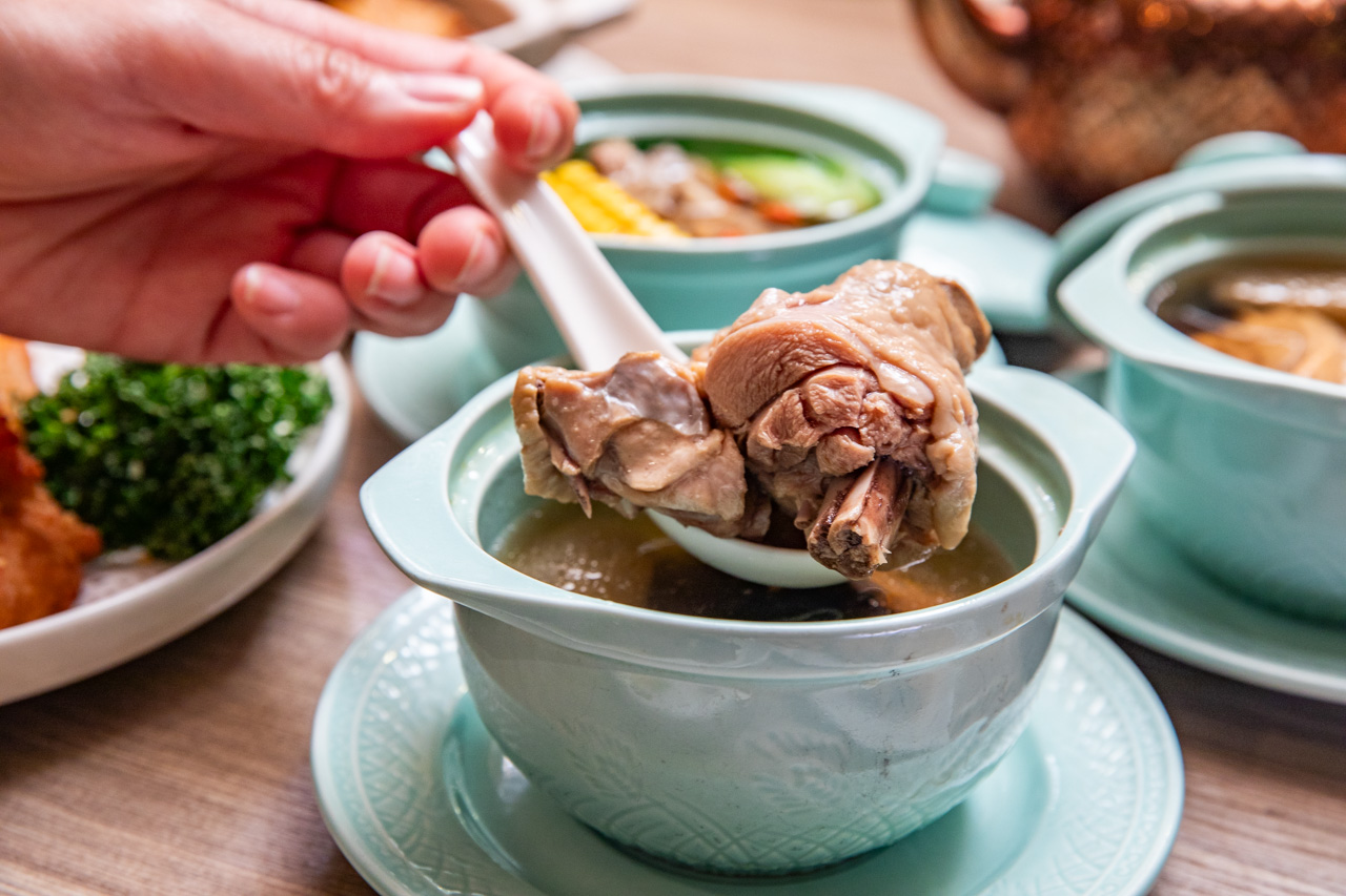 樂天皇朝新莊宏匯店,新莊宏匯美食,新莊美食