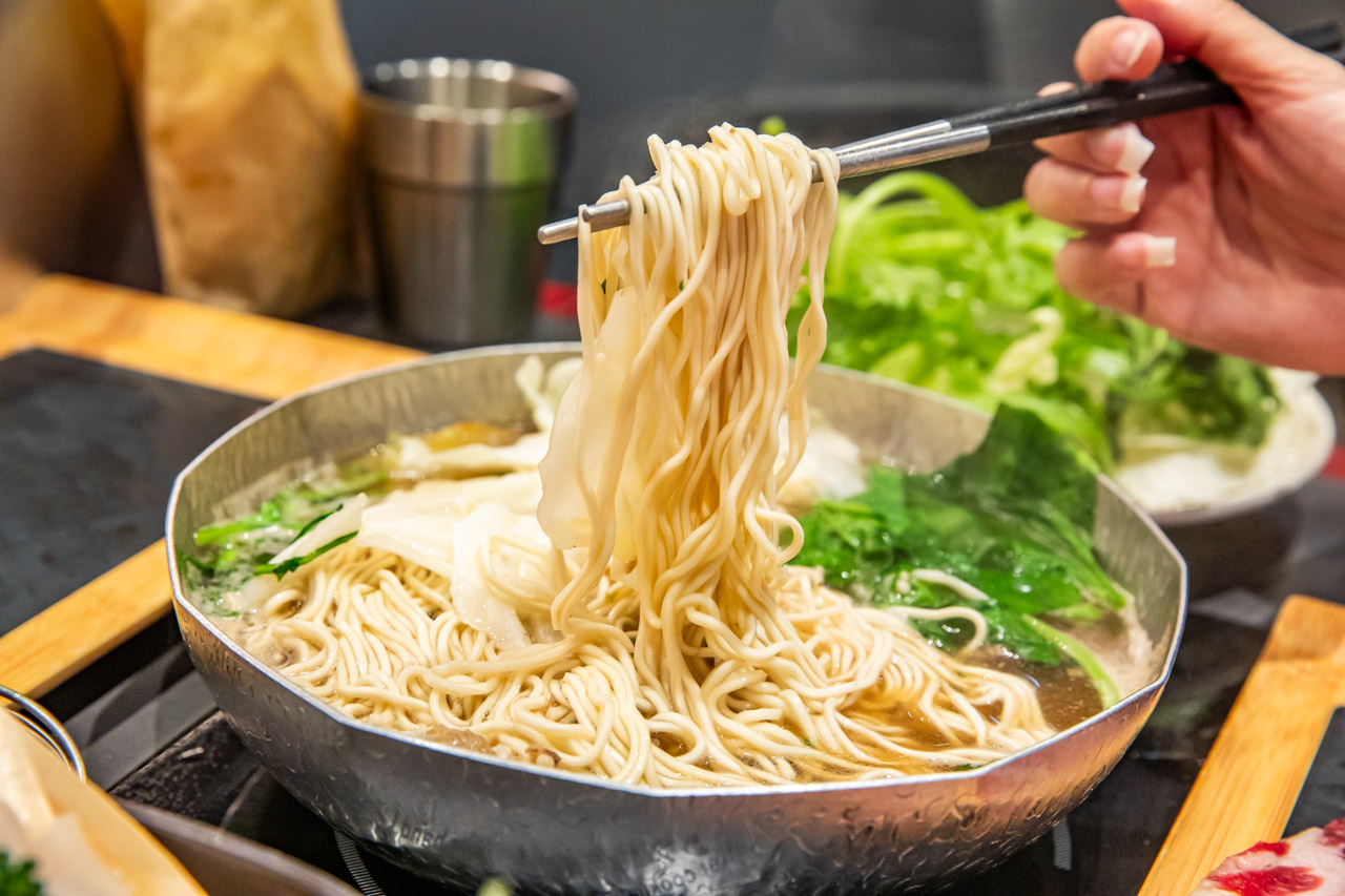 桃園青埔美食,桃園IKEA美食,二旭鍋