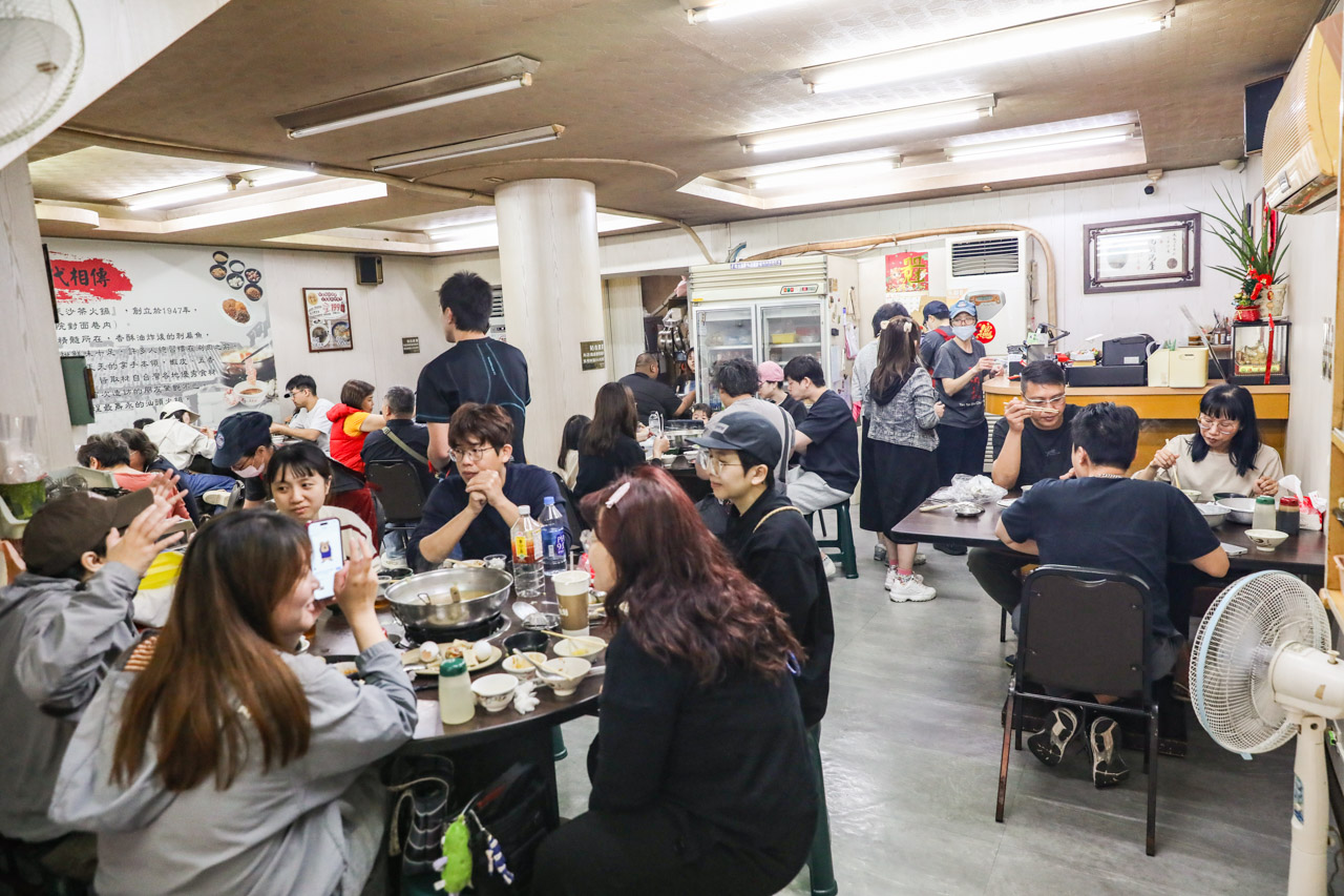 網站近期文章：汕頭天天沙茶火鍋｜開門秒客滿！開業近80年汕頭沙茶火鍋老店，手切雪花牛超軟嫩，看似簡單但超有實力