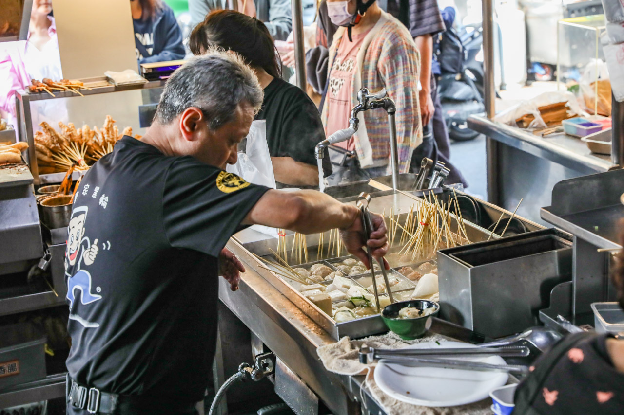 高雄烤黑輪,高雄美食,廖家黑輪