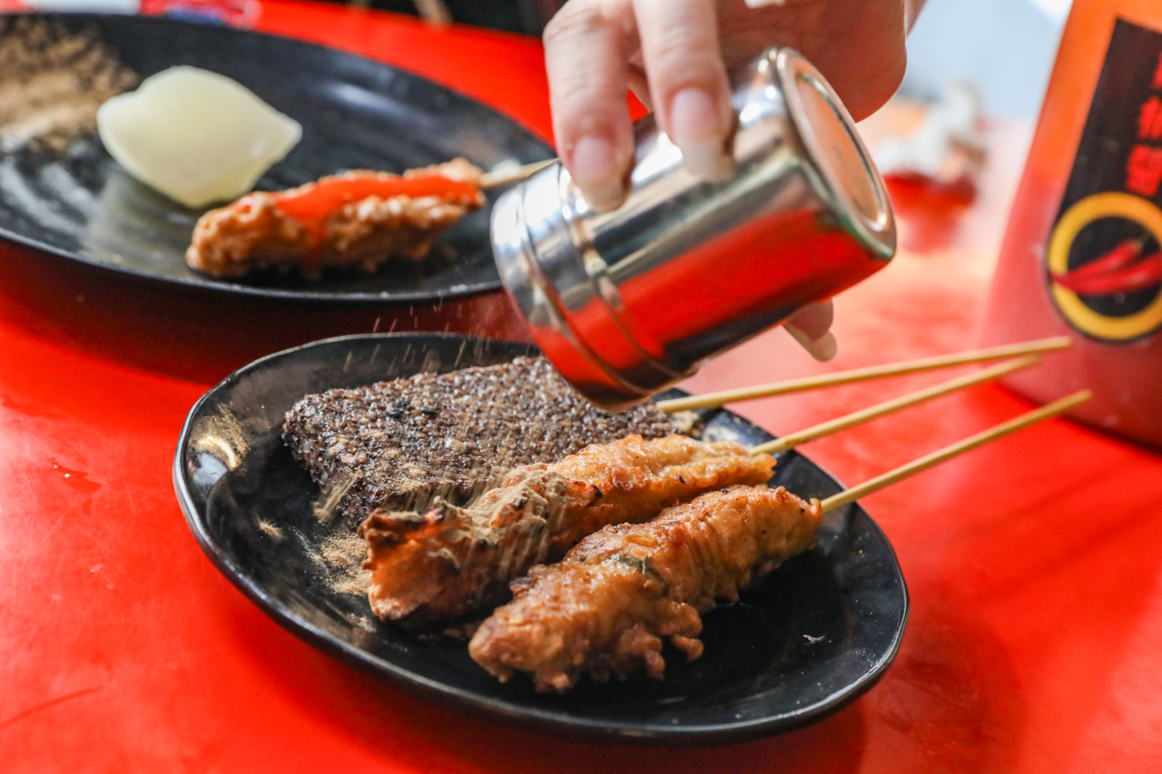 高雄烤黑輪,高雄美食,廖家黑輪