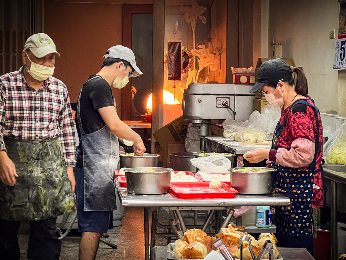 桃園南門市場美食,南門市場林記水煎包,桃園美食