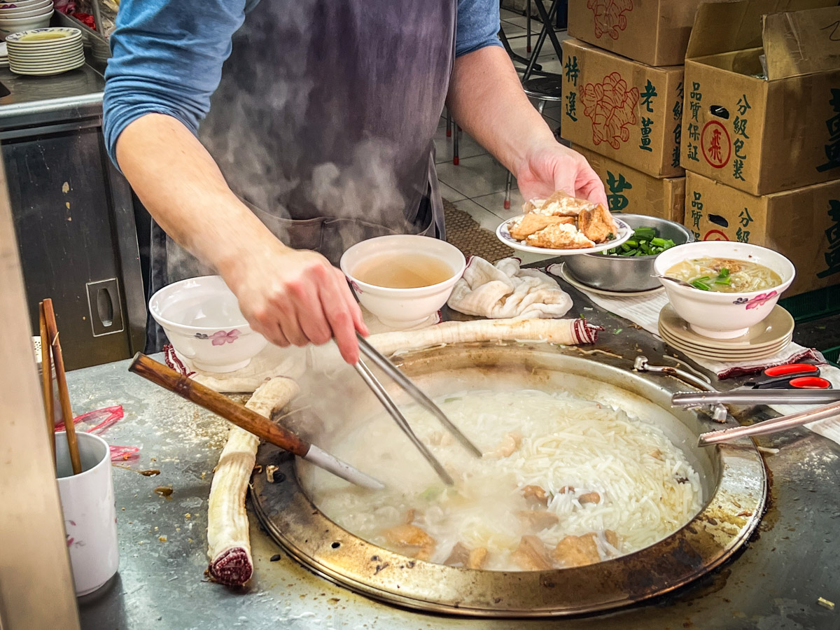 桃園美食,桃園南門市場美食,桃園南門市場米粉湯