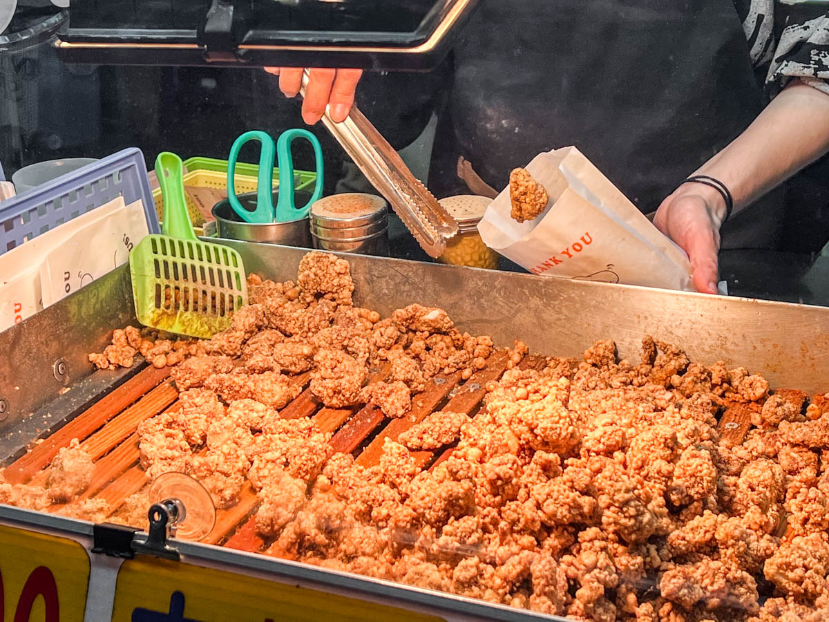 桃園夜市美食,桃園排骨酥,吳記排骨酥