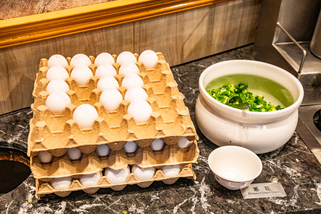 三重美食,三重吃到飽,羽葉麻辣火鍋三重都會館