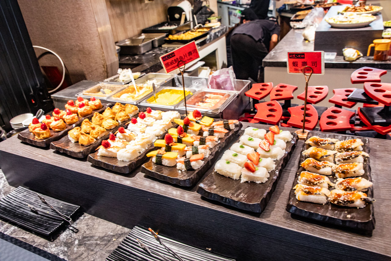 三重美食,三重吃到飽,羽葉麻辣火鍋三重都會館