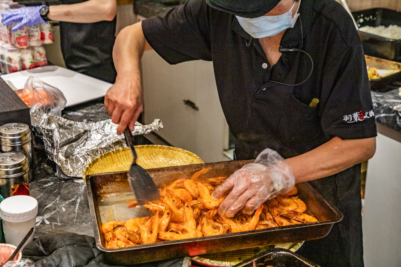三重美食,三重吃到飽,羽葉麻辣火鍋三重都會館