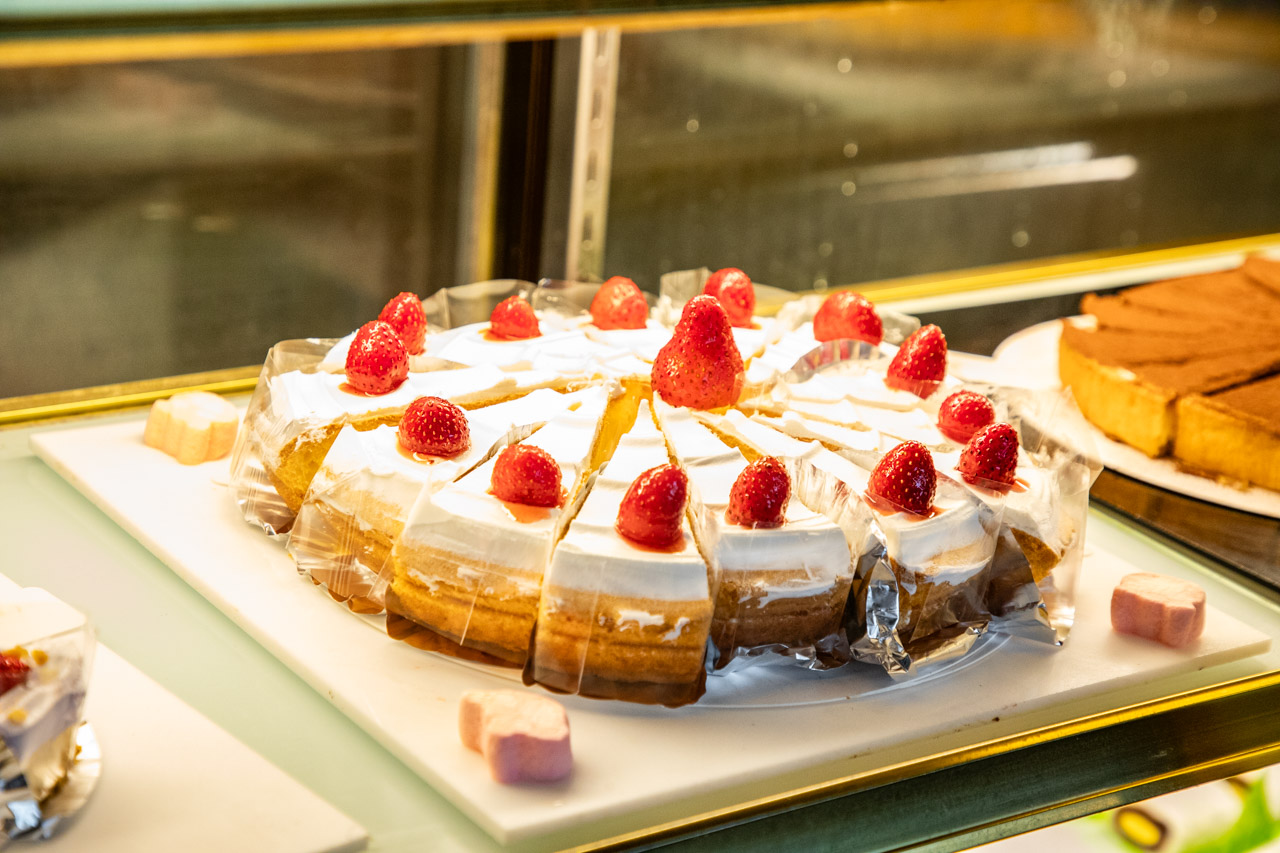 三重美食,三重吃到飽,羽葉麻辣火鍋三重都會館