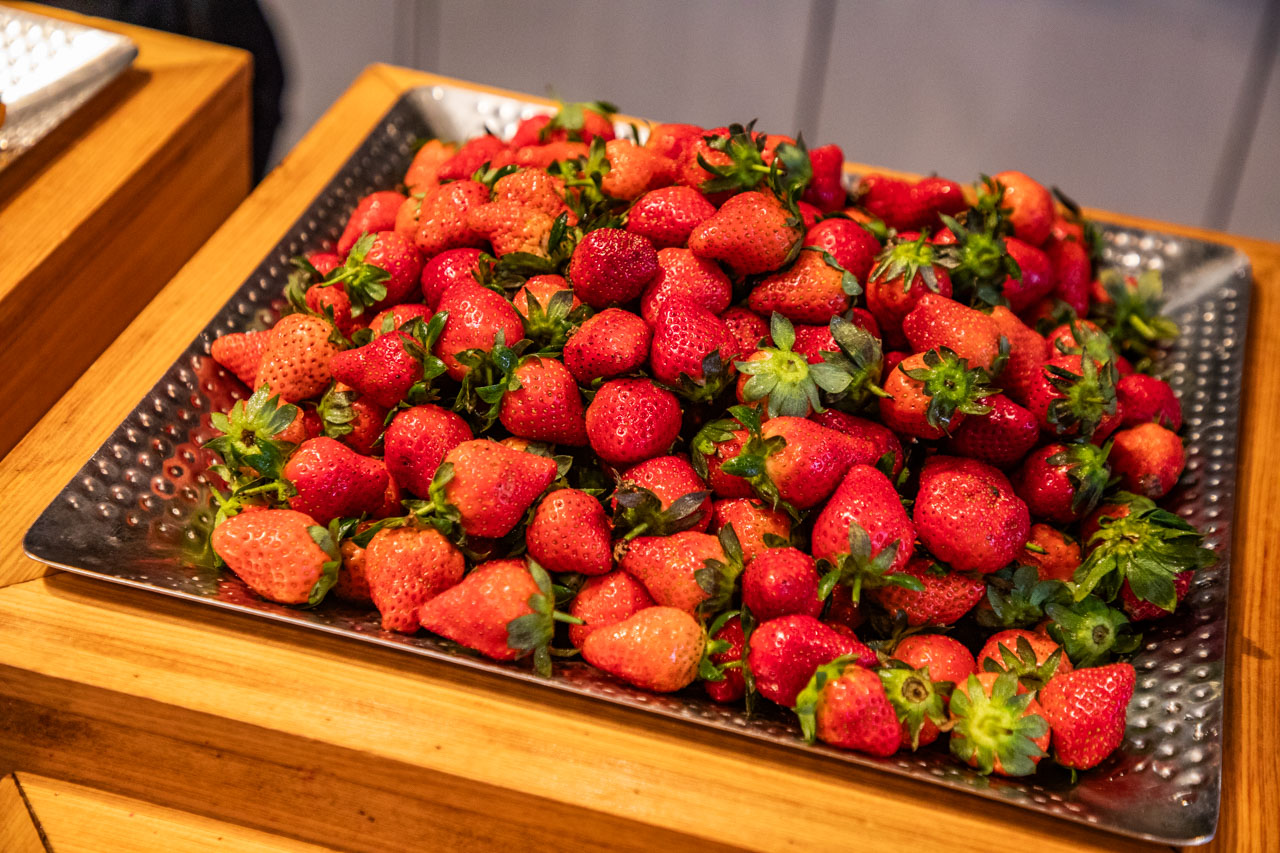 三重美食,三重吃到飽,羽葉麻辣火鍋三重都會館