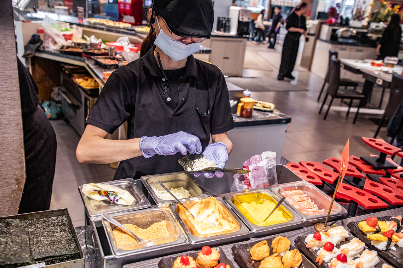 三重美食,三重吃到飽,羽葉麻辣火鍋三重都會館