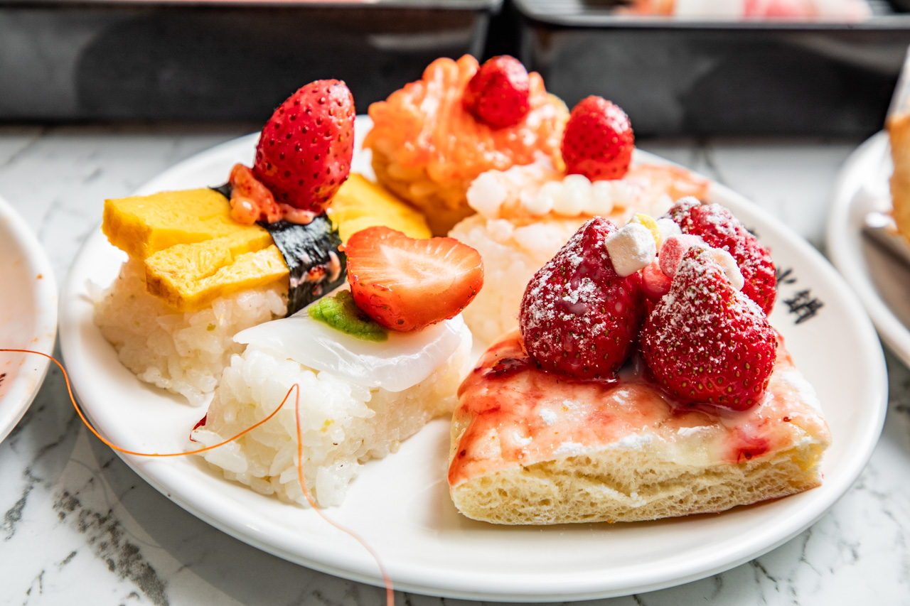 三重美食,三重吃到飽,羽葉麻辣火鍋三重都會館