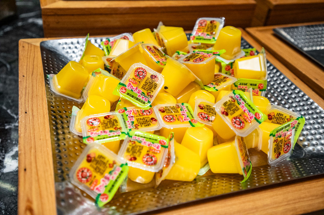 三重美食,三重吃到飽,羽葉麻辣火鍋三重都會館