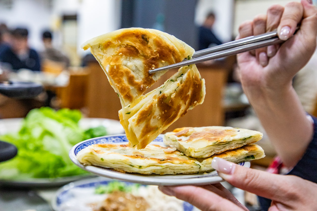 中壢美食,中壢酸白菜鍋,一畝田拉麵水餃