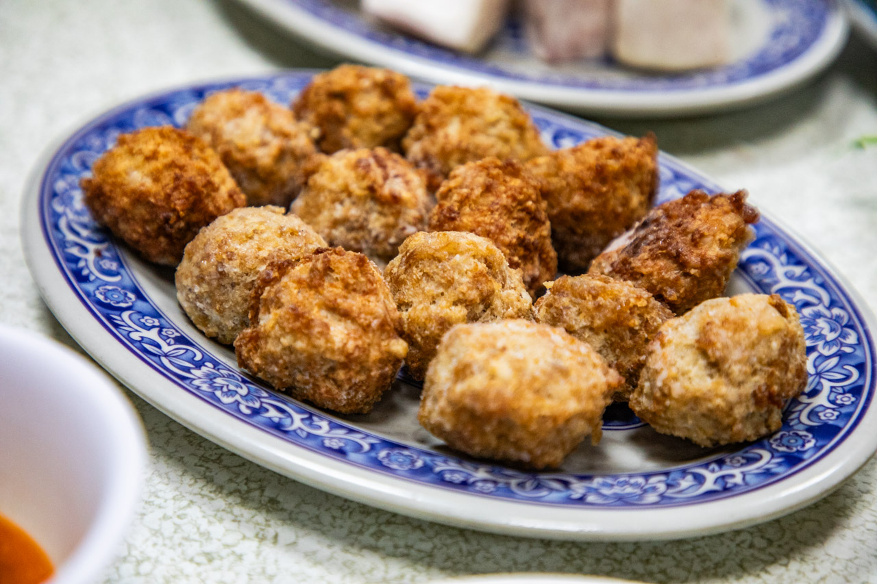 中壢美食,中壢酸白菜鍋,一畝田拉麵水餃