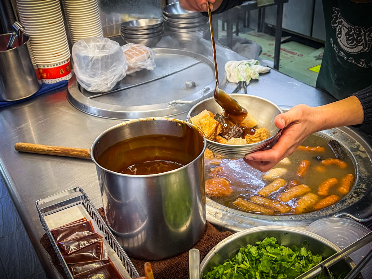 中壢美食,中壢宵夜, 板橋中山公園蚵仔麵線甜不辣(中壢延平店)