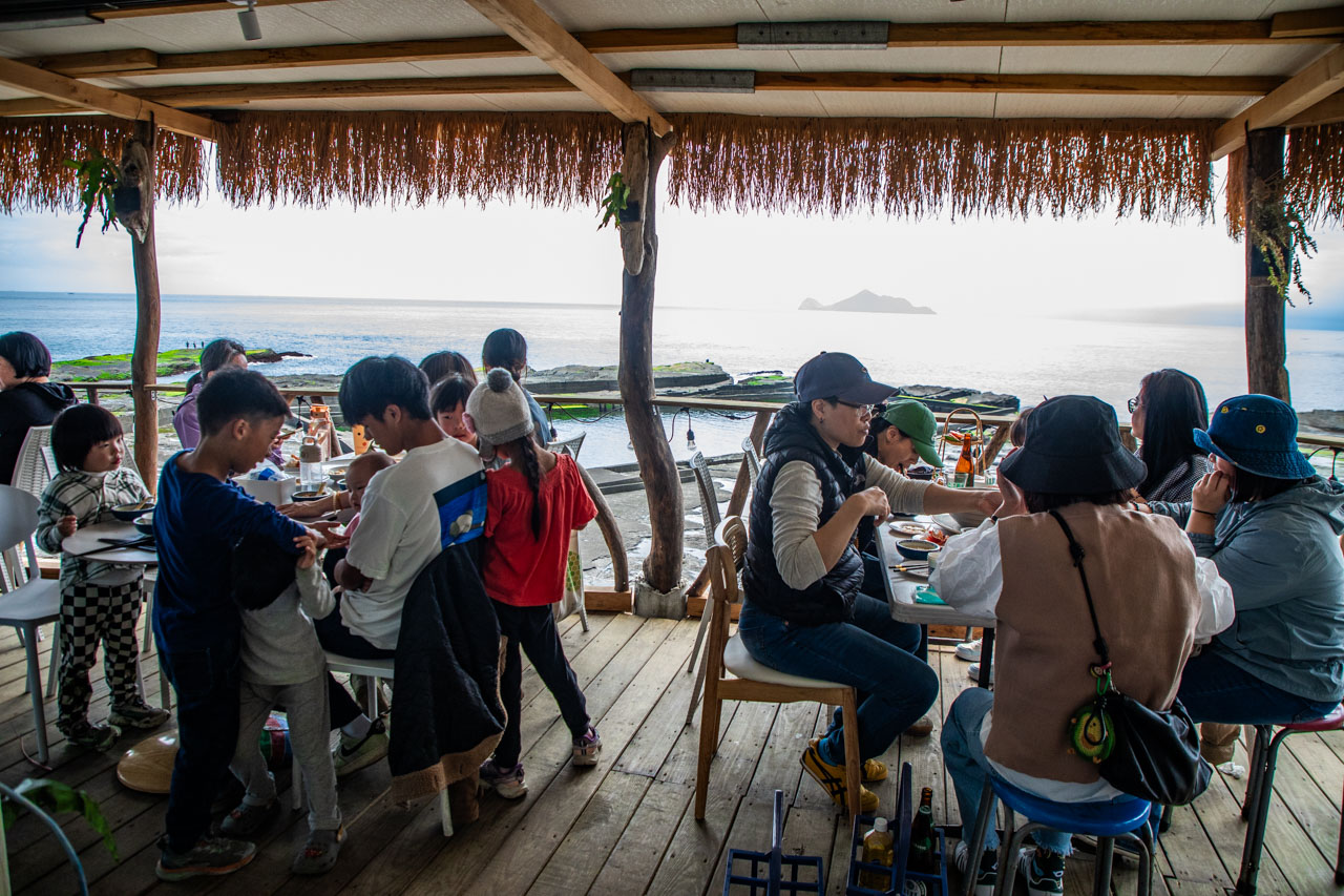 貢寮美食,貢寮海鮮,懸崖上的餐廳(Cilah海的味道) 貢寮美食,貢寮海鮮,懸崖上的餐廳(Cilah海的味道)