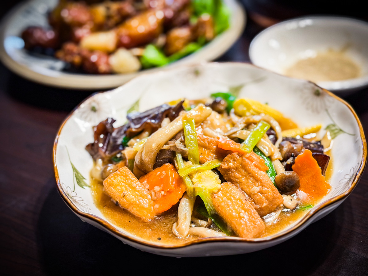 八里美食,八里土雞,紫藤花藝村
