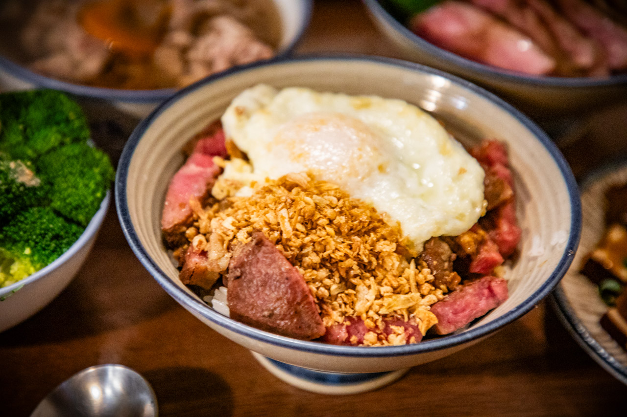 新竹美食,新竹丼飯,硬派主廚的軟嫩料理-東門市場