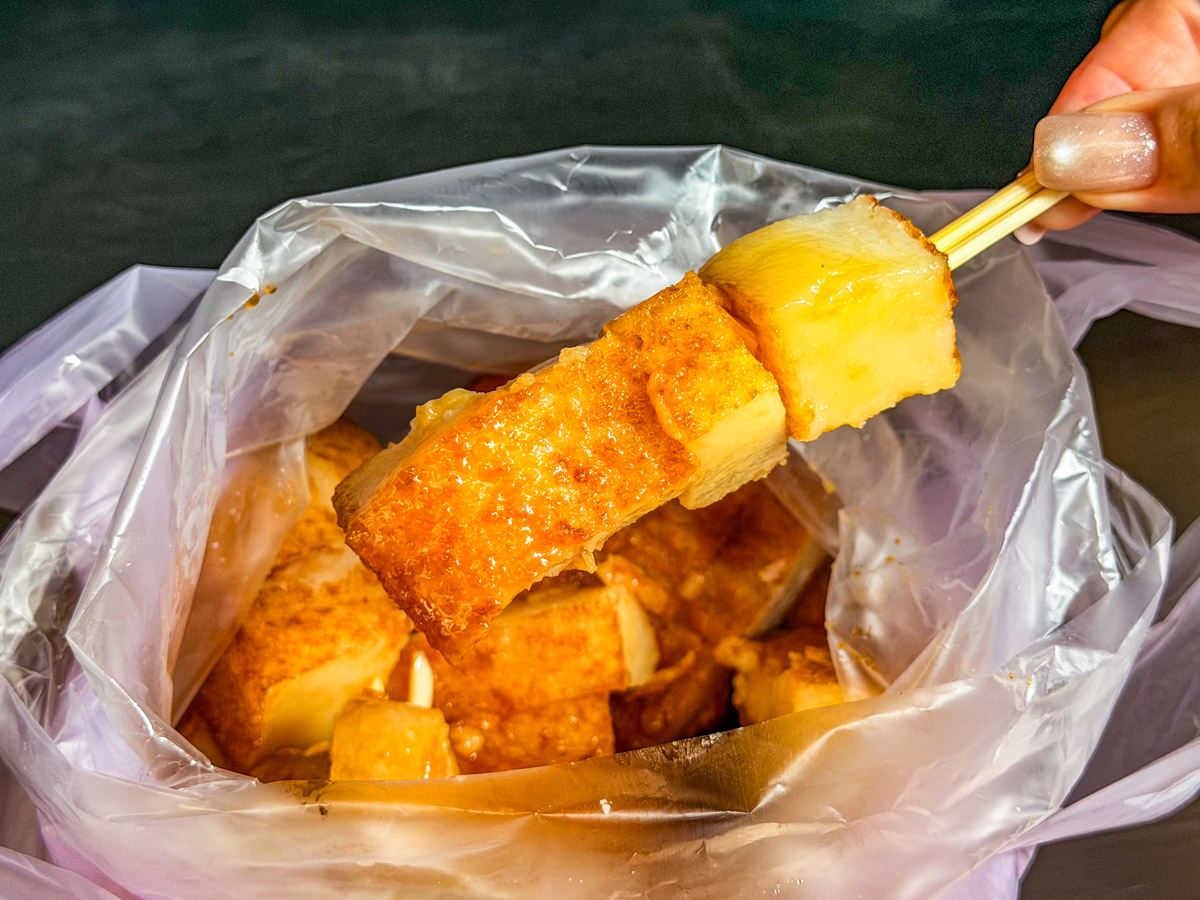 板橋美食,板橋黃石市場美食,板橋黃石市場蘿蔔糕糯米腸