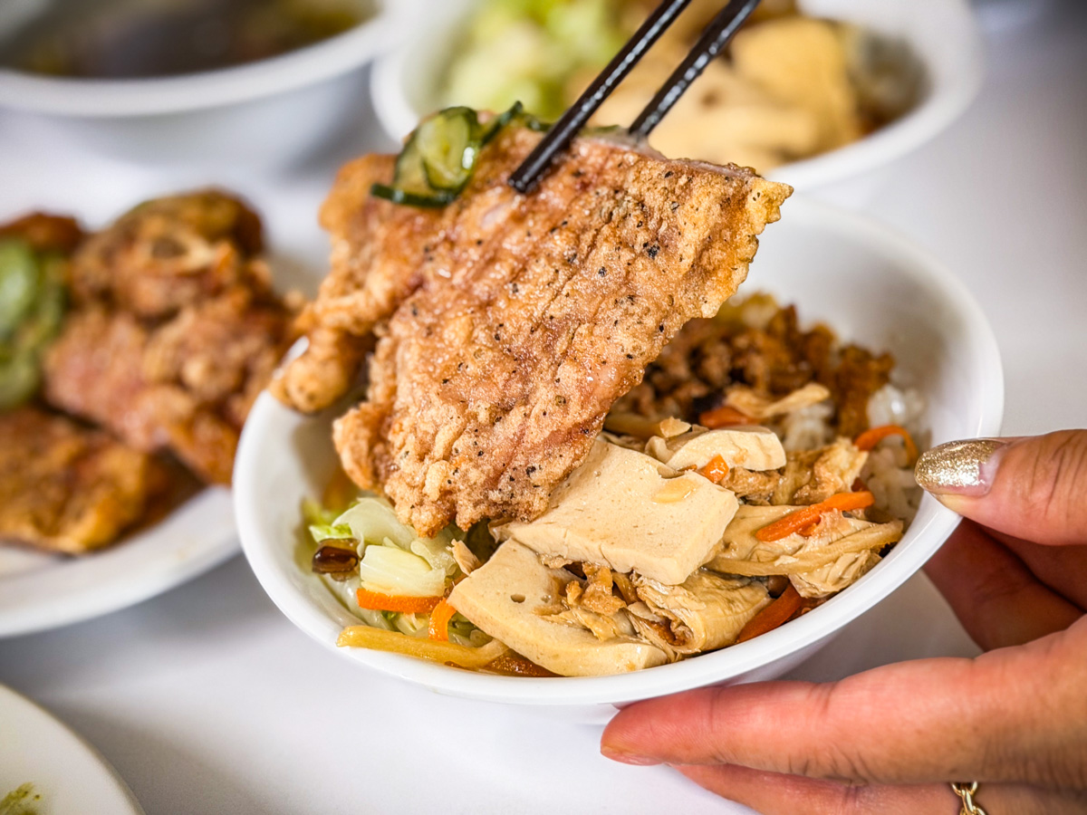 西門町美食,萬年大樓美食,金園排骨萬年店 西門町美食,萬年大樓美食,金園排骨萬年店