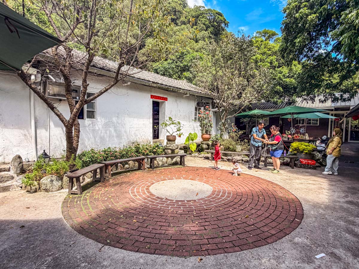 台北土雞,台北美食,碧瑤山莊庭園餐廳