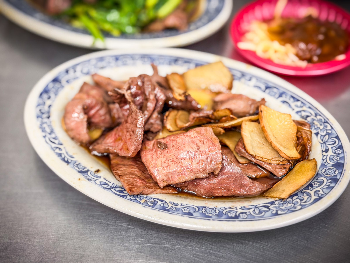 台南美食,台南牛肉湯,鬍鬚忠牛肉湯