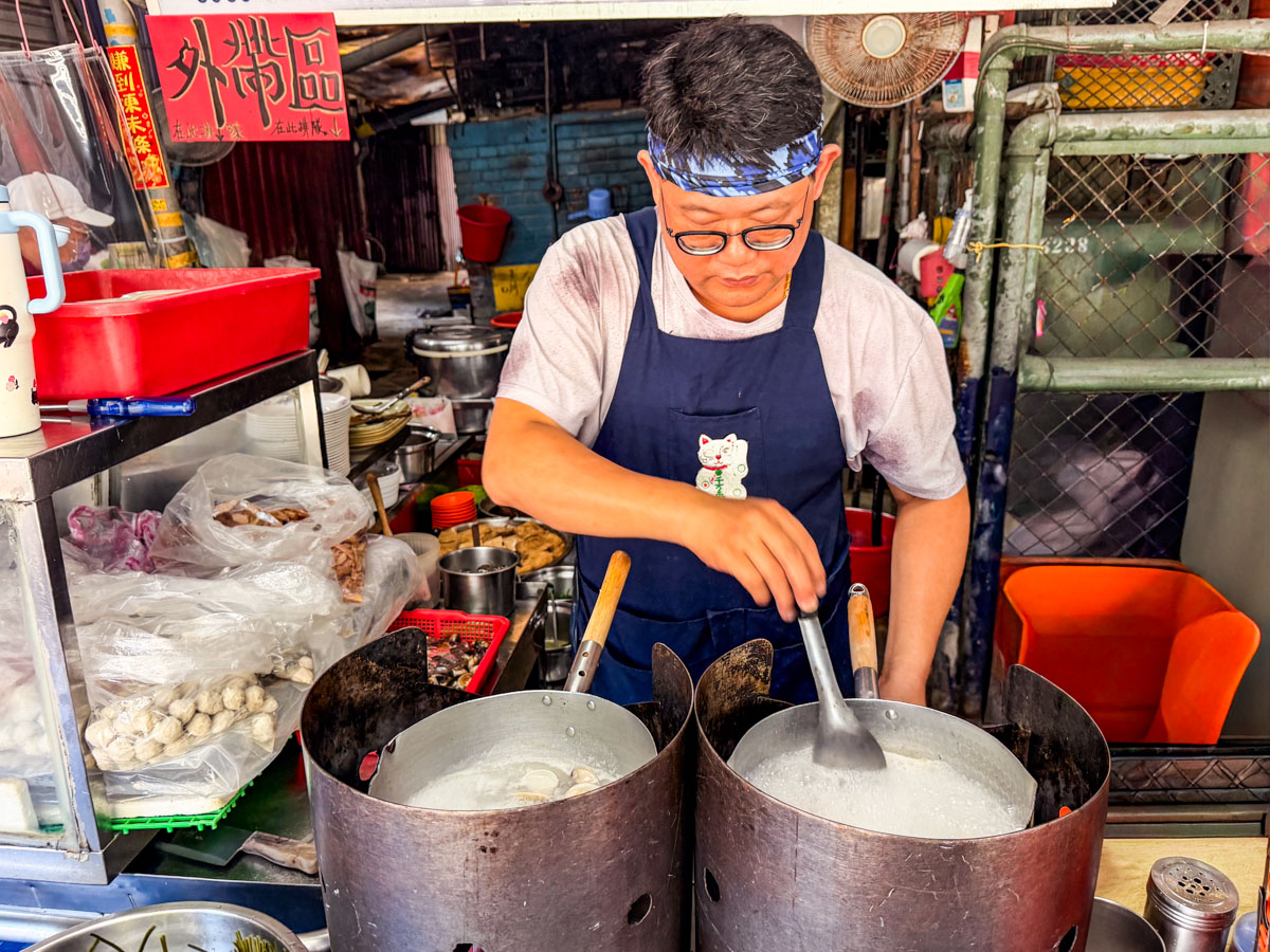 台北美食,台北小吃,岡山肉燥飯