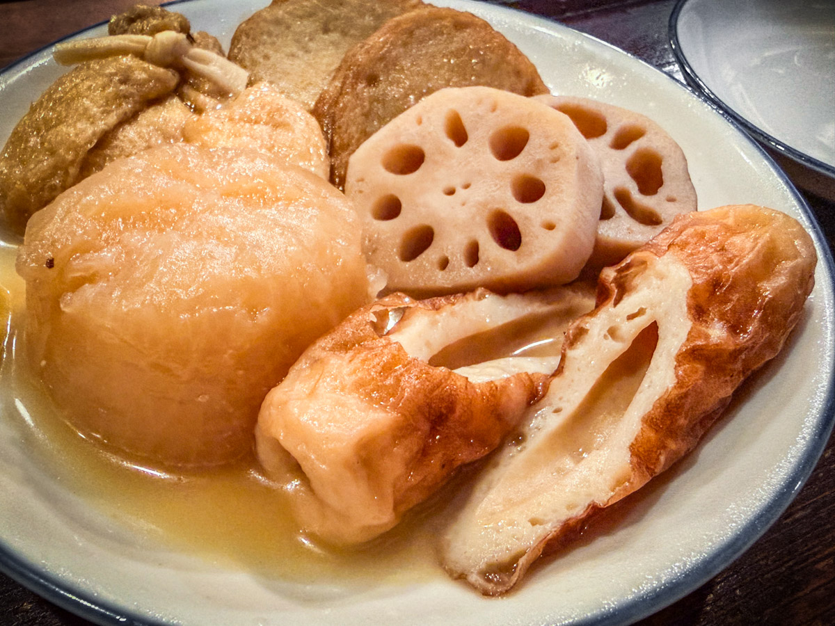 這鍋關東煮煮了180多年!現存最古老關東煮店,堪稱關東煮界活化石! @大手牽小手。玩樂趣 @大手牽小手。玩樂趣